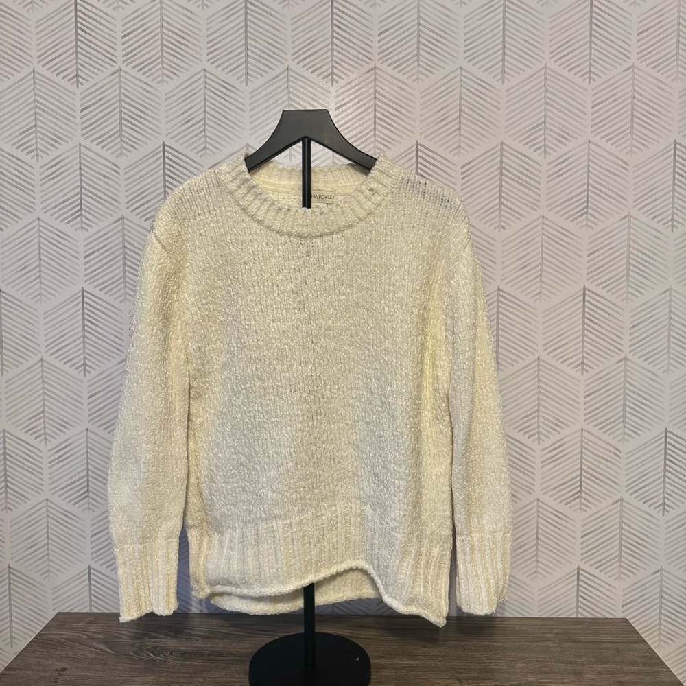 Cynthia Rowley Women’s Cream Crew Neck Sweater - EUC